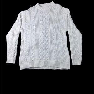H&M White Cable Knit Sweater fits like a Large. Wool new